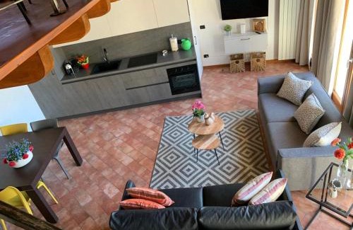 Sovere Apartment | La Primula