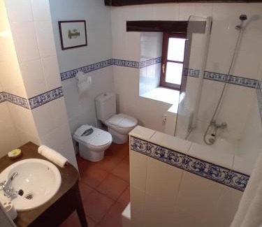 Los Tojos Hotel | La Punvieja