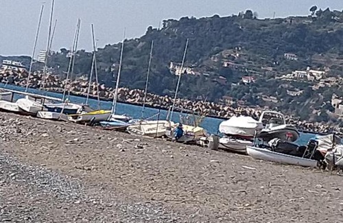 Ospedaletti Apartment | La QUIETE