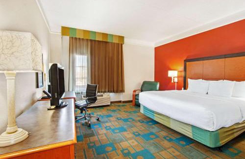 Westside Hotel | La Quinta by Wyndham Albuquerque West