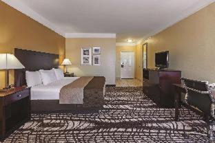 Texas Gulf Coast Region Hotel | La Quinta by Wyndham Angleton