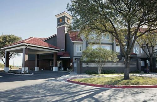 North Burnet Hotel | La Quinta by Wyndham Austin at The Domain