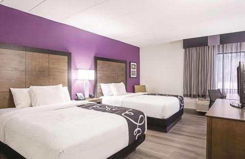 Rosedale Hotel | La Quinta by Wyndham Baltimore N/White Marsh
