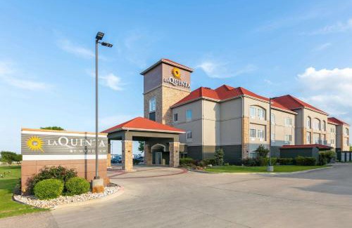 Belton Hotel | La Quinta by Wyndham Belton - Temple South