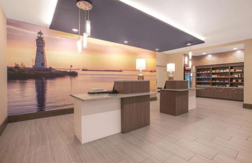 Amherst Hotel | La Quinta by Wyndham Buffalo Amherst