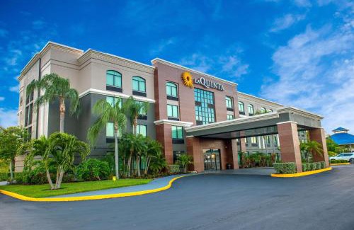 Clearwater Hotel | La Quinta by Wyndham Clearwater South