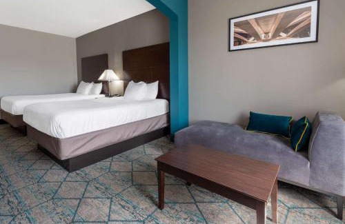 Columbus Hotel | La Quinta by Wyndham Columbus West - Hilliard