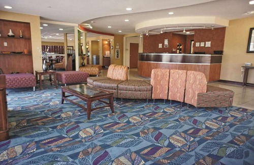 Edmond Hotel | La Quinta by Wyndham Edmond