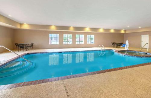 Longview Hotel | La Quinta by Wyndham Longview North