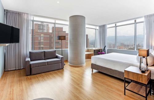 San Diego Hotel | La Quinta by Wyndham Medellin