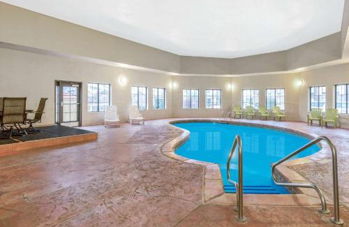Yukon Hotel | La Quinta by Wyndham Oklahoma City -Yukon