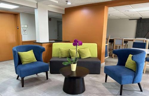 Orlando Hotel | La Quinta by Wyndham Orlando South