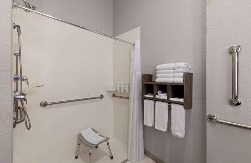 Rapid City Hotel | La Quinta by Wyndham Rapid City