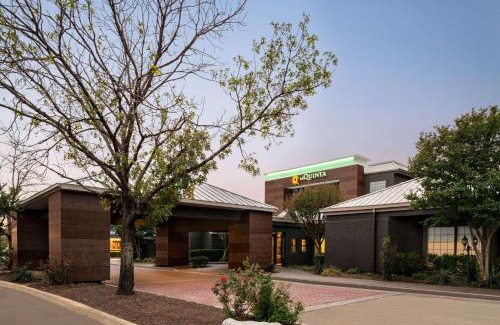 Round Rock Hotel | La Quinta by Wyndham Round Rock North