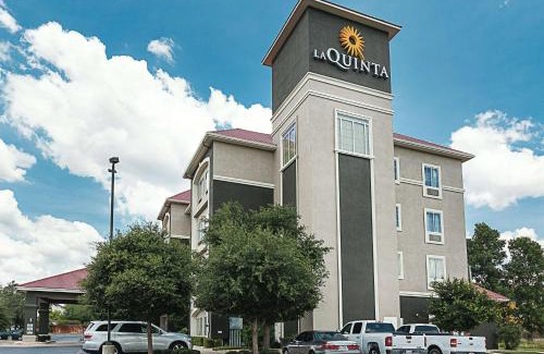San Antonio Hotel | La Quinta by Wyndham San Antonio Northwest