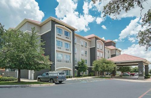 San Antonio Hotel | La Quinta by Wyndham San Antonio Northwest