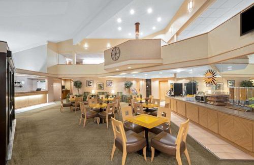 Layton Hotel | La Quinta by Wyndham Salt Lake City - Layton