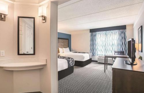 Limona Improvement Hotel | La Quinta by Wyndham Tampa Brandon Regency Park