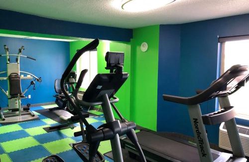 Brooklyn Park Hotel | La Quinta by Wyndham Minneapolis Northwest