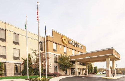 Mechanicsburg Hotel | La Quinta by Wyndham Mechanicsburg - Harrisburg