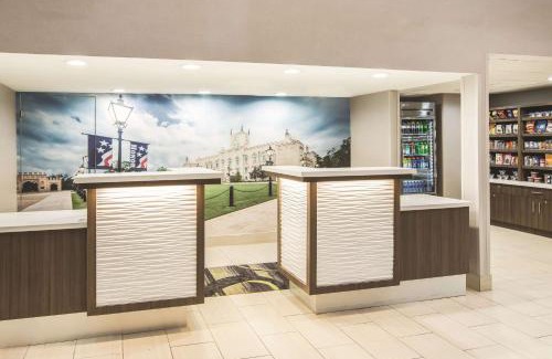 Milledgeville Hotel | La Quinta by Wyndham Milledgeville