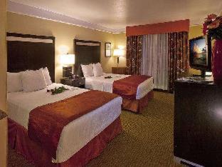 Oklahoma City Hotel | La Quinta by Wyndham OKC North - Quail Springs