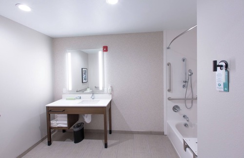 Lincoln Hotel | La Quinta Inn And Suites By Wyndham Lincoln