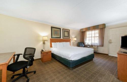 Bossier City Hotel | La Quinta Inn by Wyndham Bossier City