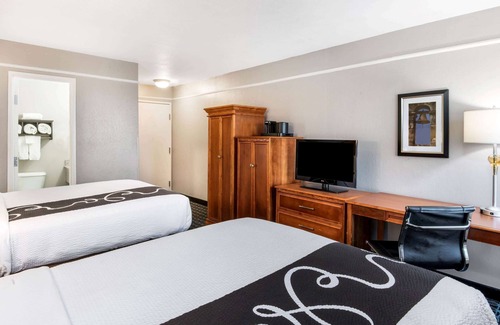 Southside Hotel | La Quinta Inn by Wyndham San Antonio Brooks City Base