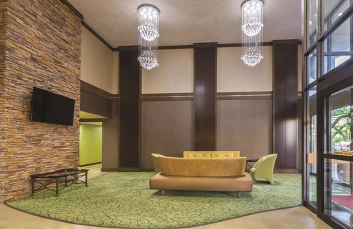 St. Johns Hotel | La Quinta Inn by Wyndham Austin North