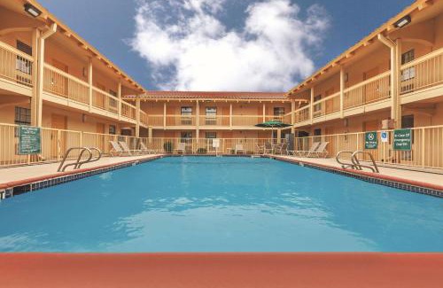 Midland Hotel | La Quinta Inn by Wyndham Midland