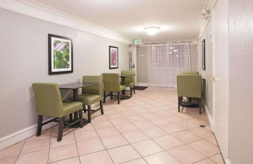 Midvale Hotel | La Quinta Inn by Wyndham Salt Lake City Midvale