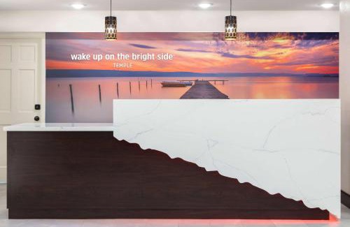 Temple Hotel | La Quinta Inn by Wyndham Temple