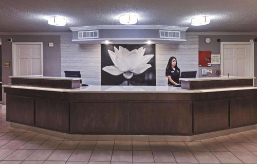 San Angelo Hotel | La Quinta Inn by Wyndham and Conference Center San Angelo
