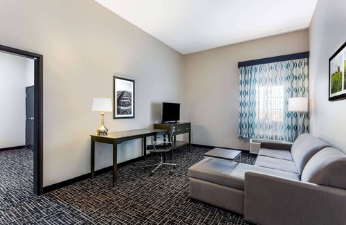 Colorado City Hotel | La Quinta Inn & Suites by Wyndham Colorado City