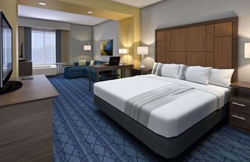 Round Rock Hotel | La Quinta Inn & Suites by Wyndham Round Rock near Kalahari