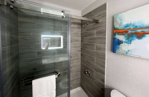 South Holland Hotel | La Quinta Inn & Suites by Wyndham South Holland