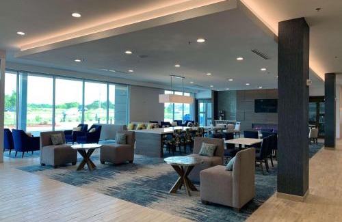 Round Rock Hotel | La Quinta Inn & Suites by Wyndham Round Rock near Kalahari
