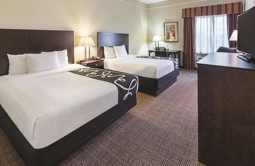Waxahachie Hotel | La Quinta Inn & Suites by Wyndham Waxahachie