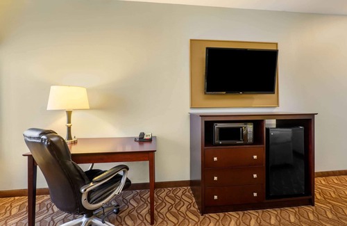 Longview Hotel | La Quinta Inn & Suites by Wyndham Longview North