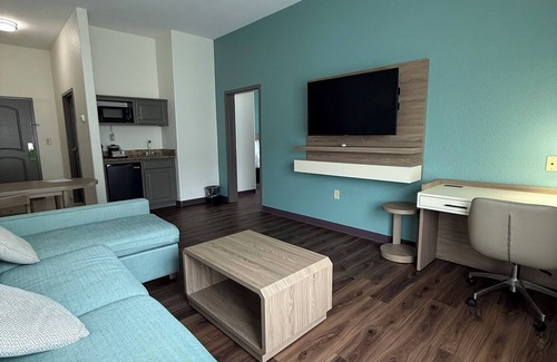 Searcy Hotel | La Quinta Inn & Suites by Wyndham Searcy