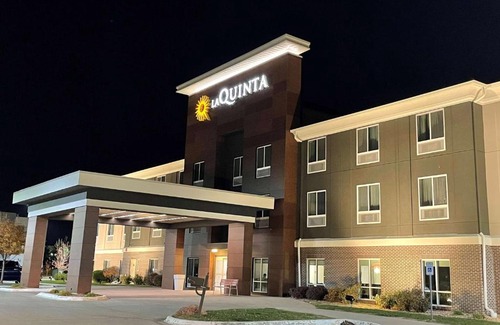Ankeny Hotel | La Quinta Inn & Suites by Wyndham Ankeny IA - Des Moines IA