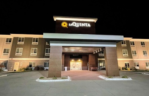 Ankeny Hotel | La Quinta Inn & Suites by Wyndham Ankeny IA - Des Moines IA