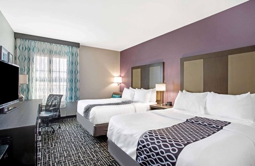 Shiloh Hotel | La Quinta Inn & Suites by Wyndham York