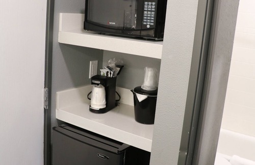 Gurnee Hotel | La Quinta Inn & Suites by Wyndham Chicago Gurnee
