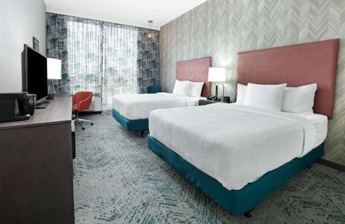 Euless Hotel | La Quinta Inn & Suites DFW West-Glade-Parks