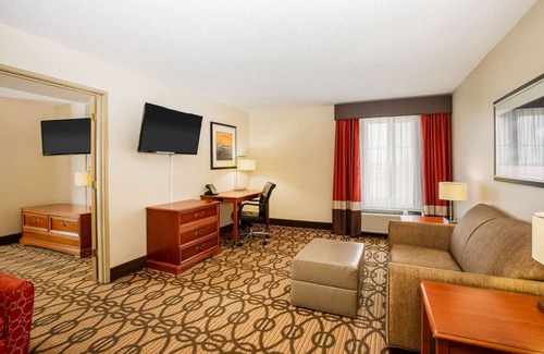 North Platte Hotel | La Quinta Inn & Suites by Wyndham North Platte