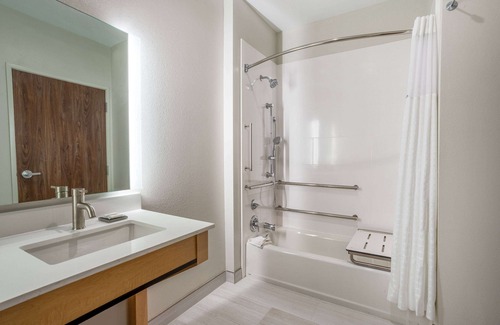 Pflugerville Hotel | La Quinta Inn & Suites By Wyndham Pflugerville
