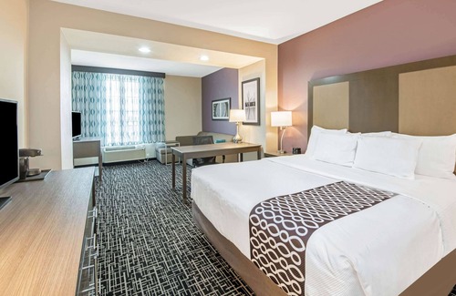 Weatherford Hotel | La Quinta Inn & Suites by Wyndham Weatherford OK
