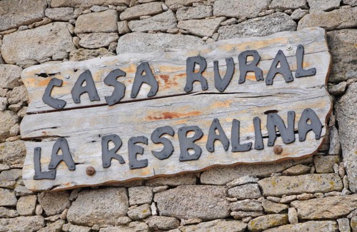 Cabeza del Caballo House | La Resbalina Casa Rural
